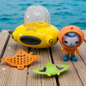 Octonauts Gup-D Captain Barnacles Scuba Diver Manta Ray Net Vehicle Toy Playset